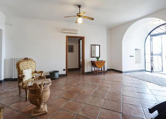 Lamberti Tatil Evi *