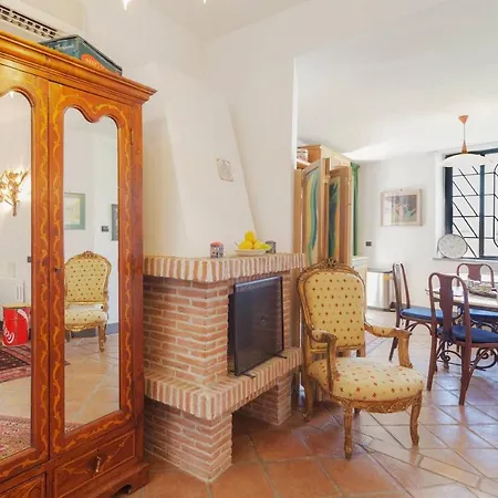 Lamberti Holiday home Monte di Procida